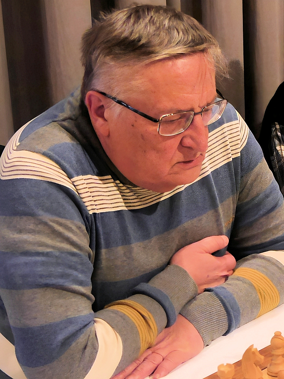 Vladimir Okhotnik at the World Senior Chess Championship, Mariánské Lázně (Czech Republic), 20 November 2016; photo by GFHund.