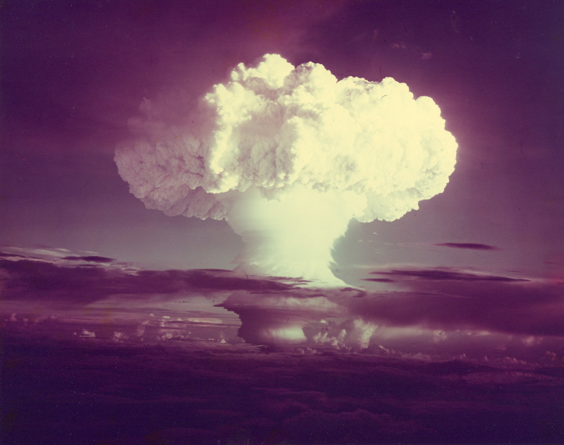 Mushroom cloud from the Ivy Mike hydrogen bomb test, conducted by the United States at Enewetak Atoll on 1 November 1952.